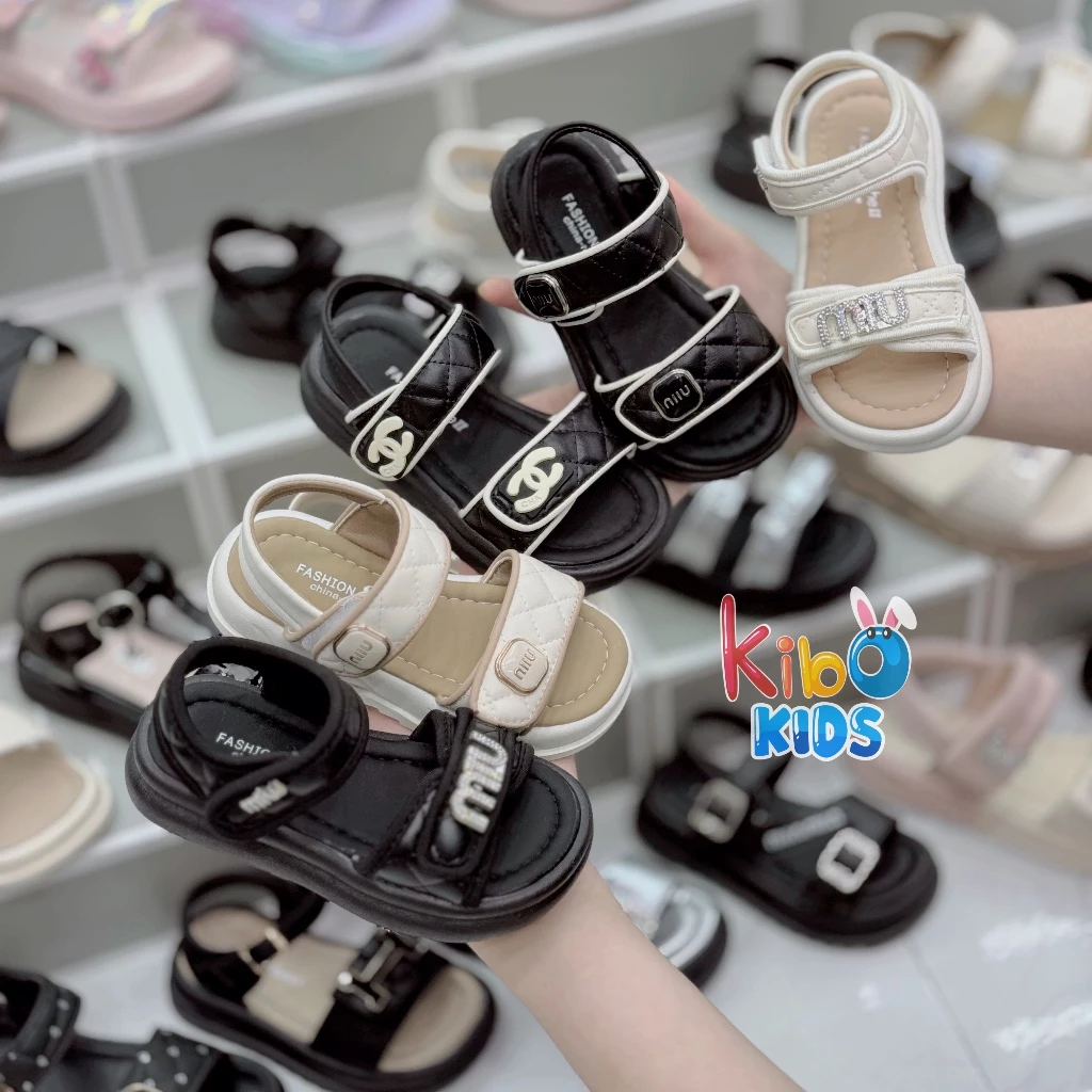 Sandal bé trai - sandal Quảng Châu cho bé gái đi học mã mới SA2598