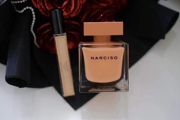 Narciso Ambrée EDP | Nét chấm phá gợi cảm ẩn sau loài hoa trắng nền nã  Full 90ml