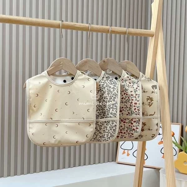 Yếm em bé Đan Mạch yếm không thấm nước vào mùa xuân hè túi cơm trẻ siêu mềm Bữa ăn chống bụi bẩn mặc quần áo